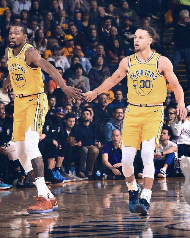 级足球赛事 级足球赛事